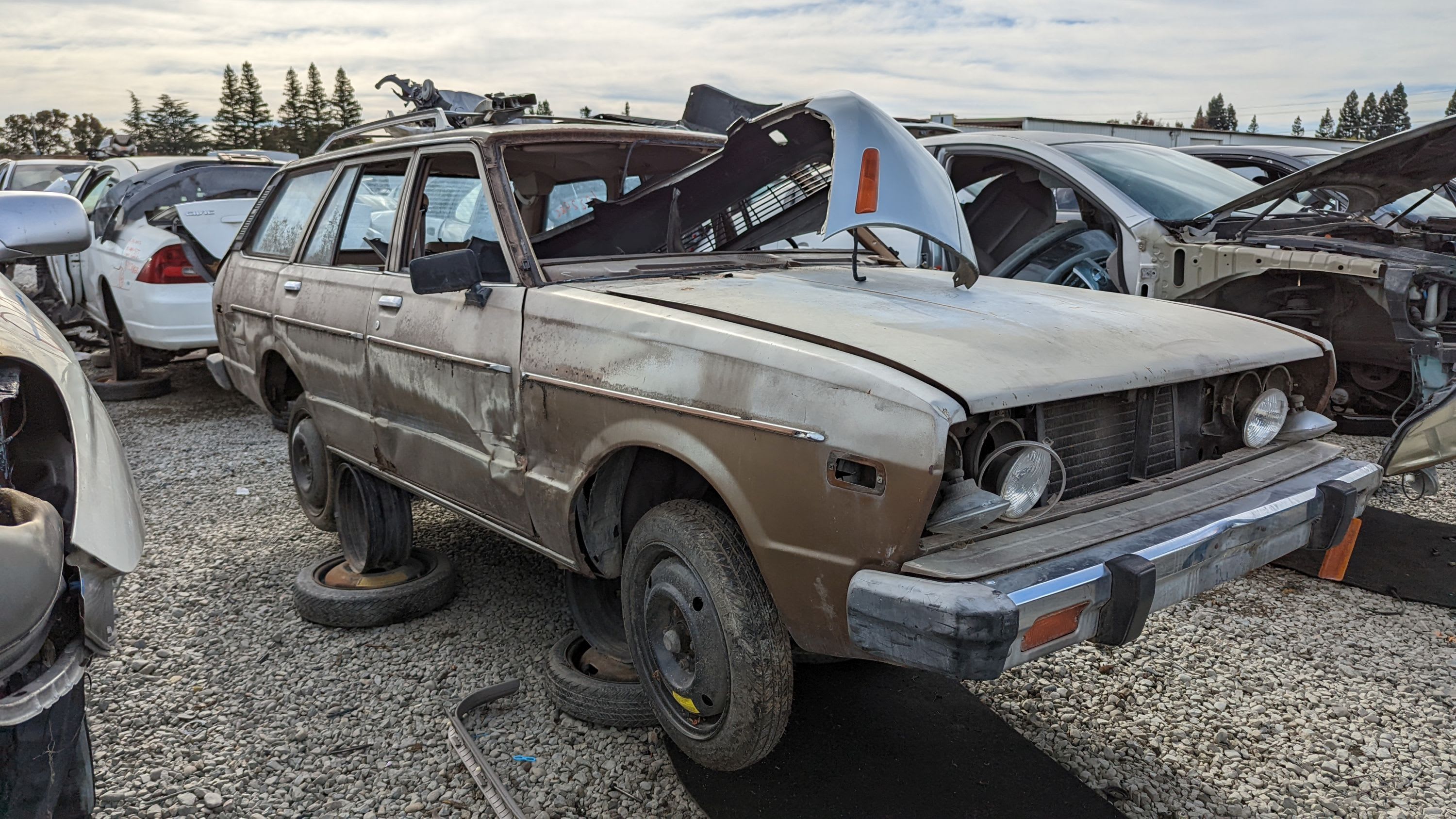 Junkyard Gem: 1978 Datsun 510 Wagon - Autoblog